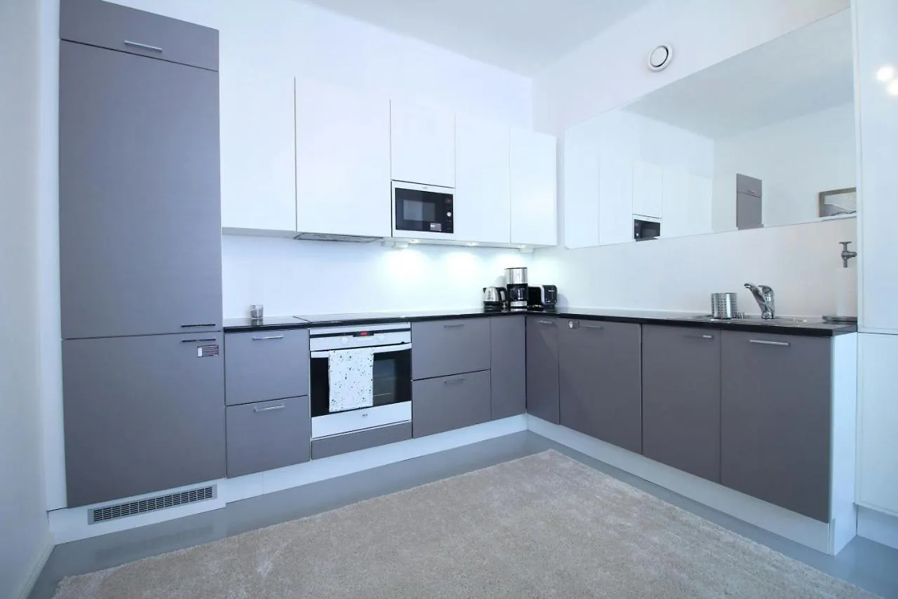 Central Apartment For 4 With Sauna In Toolo هلسنكي 0*,