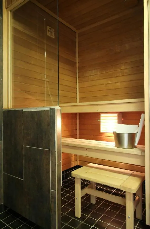 Central Apartment For 4 With Sauna In Toolo هلسنكي